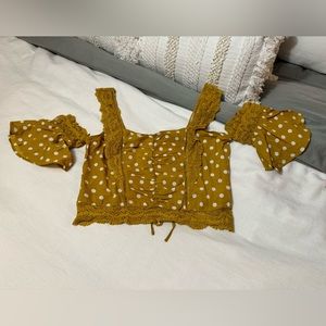 Lulumari | Summer Crop Sleeveless Blouse | Large